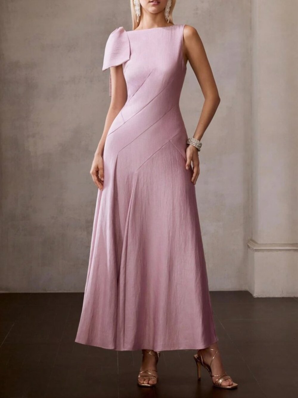 Dusty Pink Asymmetric Bow Shoulder Seamed Maxi Dress
